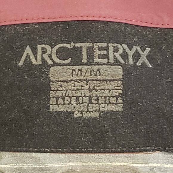 Arc'teryx Beta SL Hybrid Jacket Womens Medium Gore Tex Outdoor Hiking Travel - Picture 8 of 10